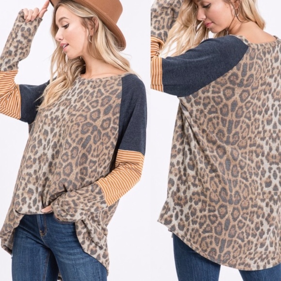 JENNIE Animal Print Long Sleeve Top - Picture 3 of 4